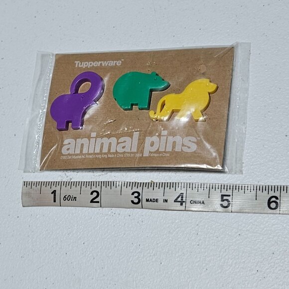 Tupperware Animal Pins Set Of 3 1993 Retro Collectible Purple Green Yellow Plast - Picture 5 of 5